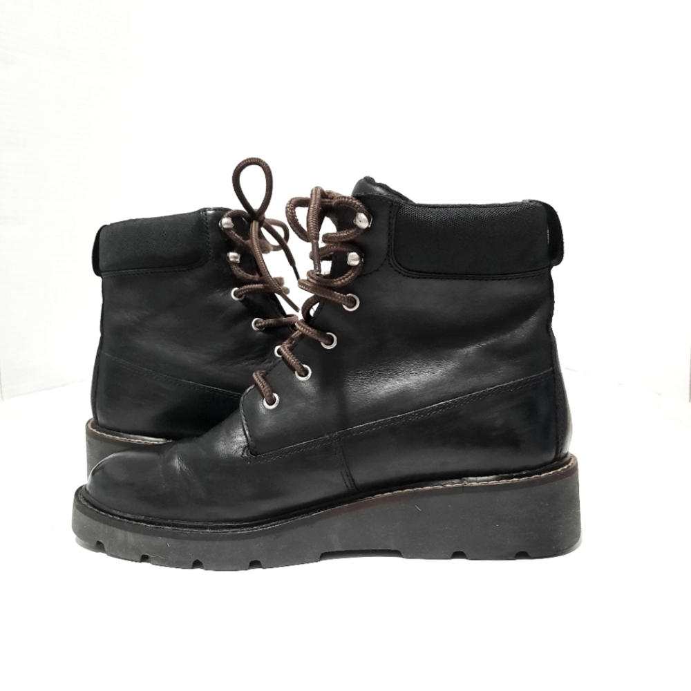 Cougar Waterproof Lace Up Combat wedge Boots Size 7 90s style